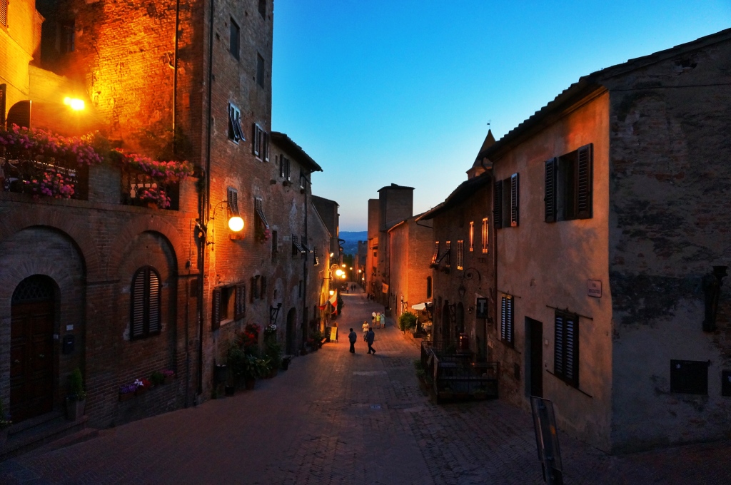 The narrow street - where BOTH of my favorite meals ever were had