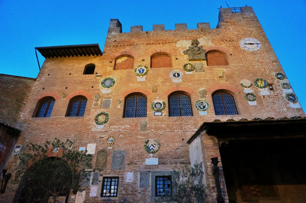 Family Crests in Certaldo Alto - Including the Onion Crest